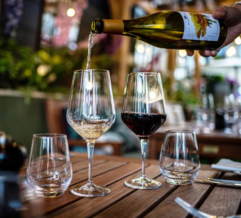 The Castle Hotel Stanlake Wines