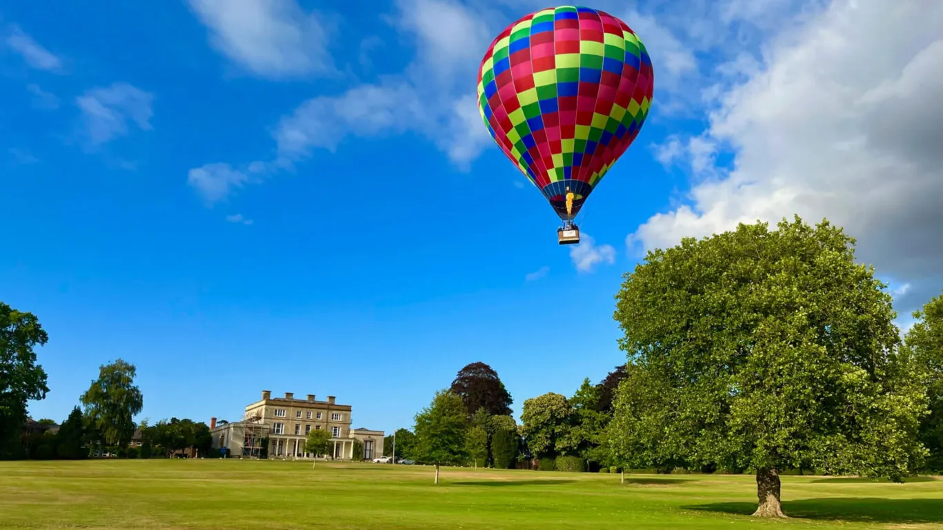Fly away balloon experience Bath