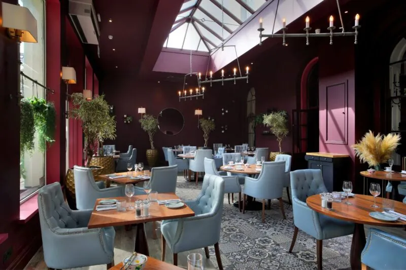 The Queens Hotel Victorias