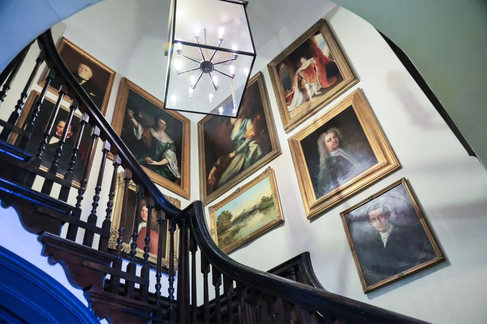 The Castle Hotel Windsor staircase straight on