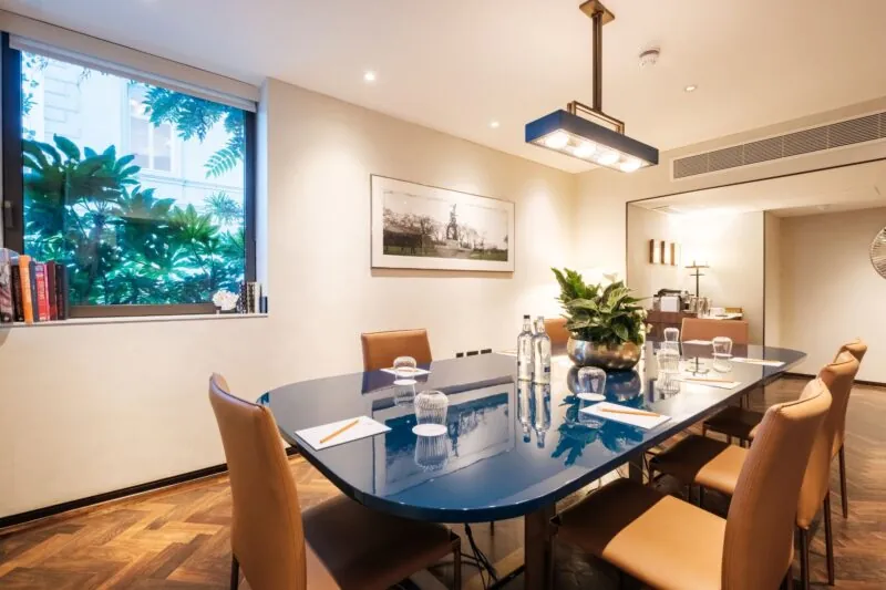 The Athenaeum Hotel & Residences Green Park meeting room close up